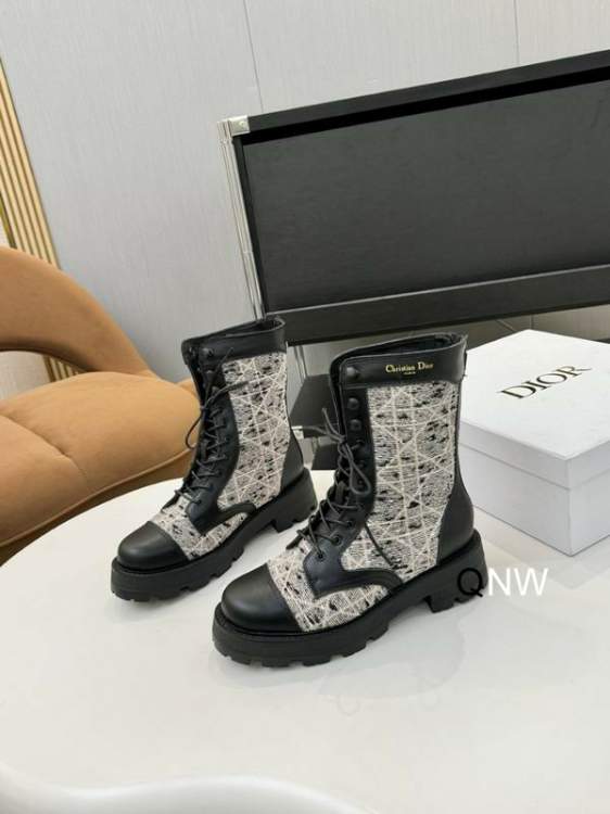 Picture of Dior Shoes _SKUDiorsz35-40N11053508